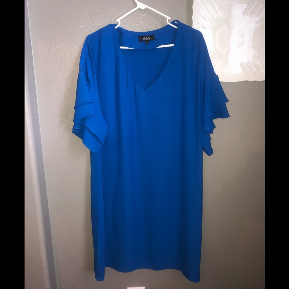 XL blue shift dress with sleeves